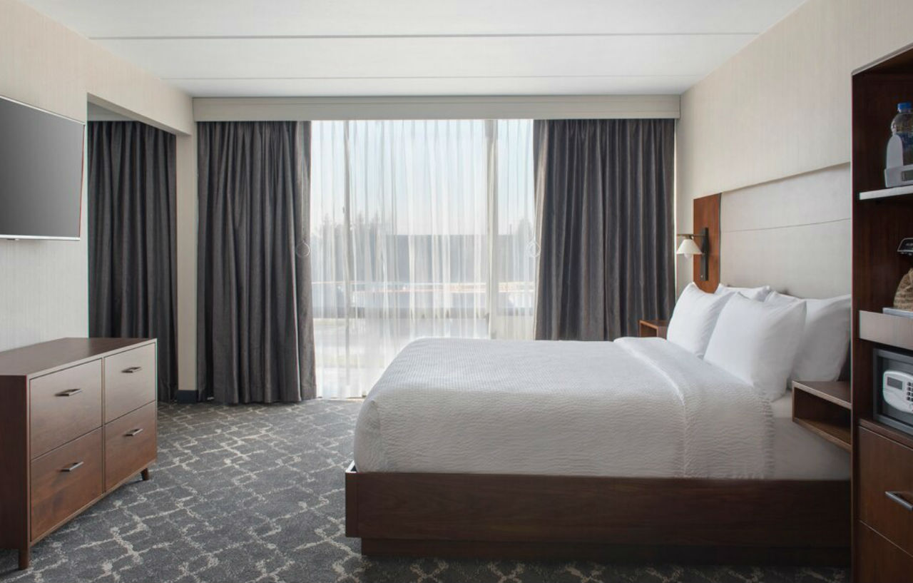 Four Points Philadelphia Northeast Hotel Exterior foto